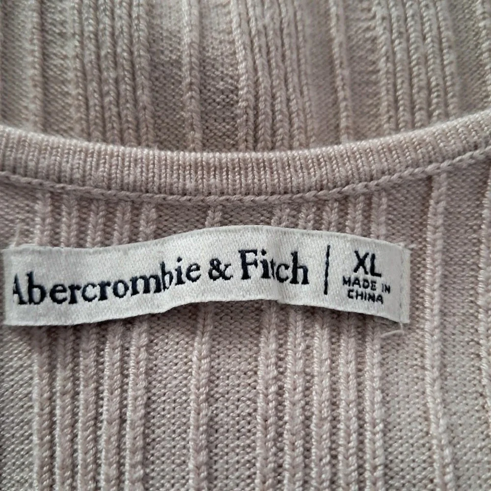 Abercrombie & Fitch XL Beige Ribbed Knit 2 Piece Midaxi Skirt and Crop Top Set - Picture 7 of 7